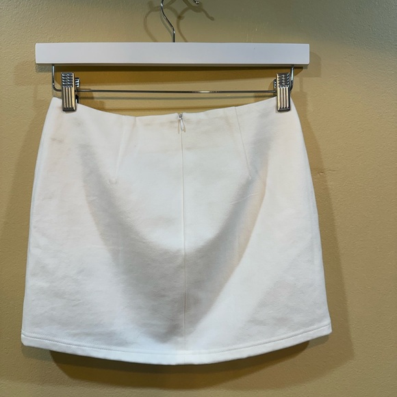 NWT SNDYS X Revolve White Dakota Mini Skirt Women’s Size Small - Picture 5 of 7